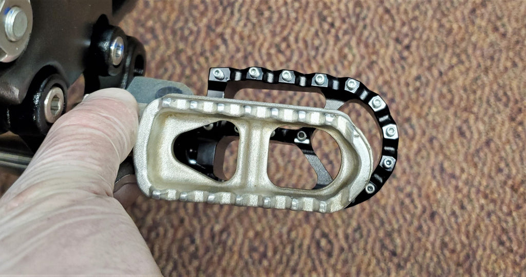 Surron LBX Foot Pegs